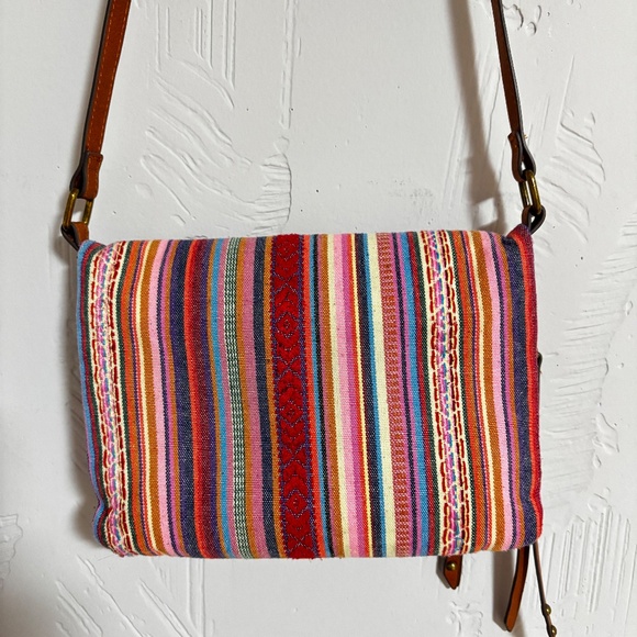 Women's T-Shirt & Jeans Serape Embroidered Crossbody - Picture 4 of 16